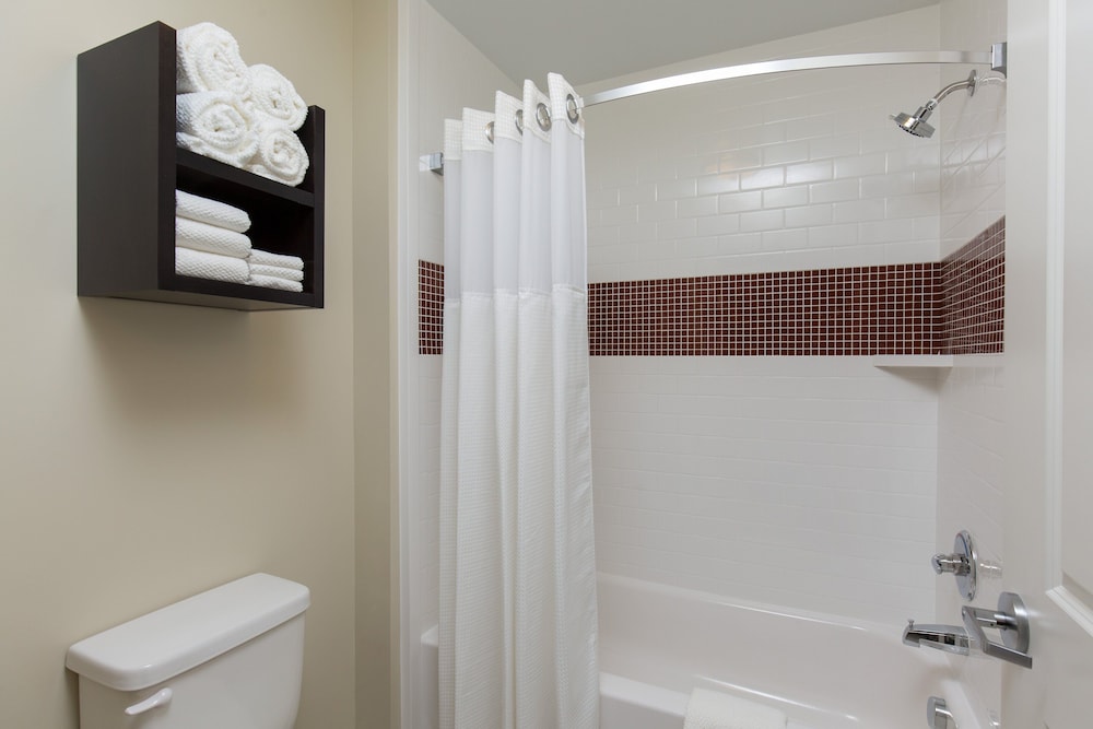 Staybridge Suites Corona South by IHG - photo 17