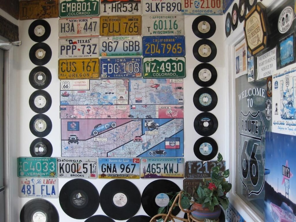 Route 66 Motel - photo 10