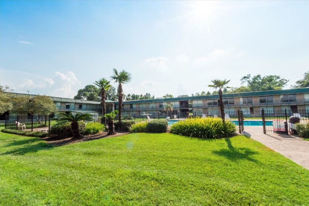 OYO Hotel Audubon Baton Rouge Port Allen I 10 - photo 4