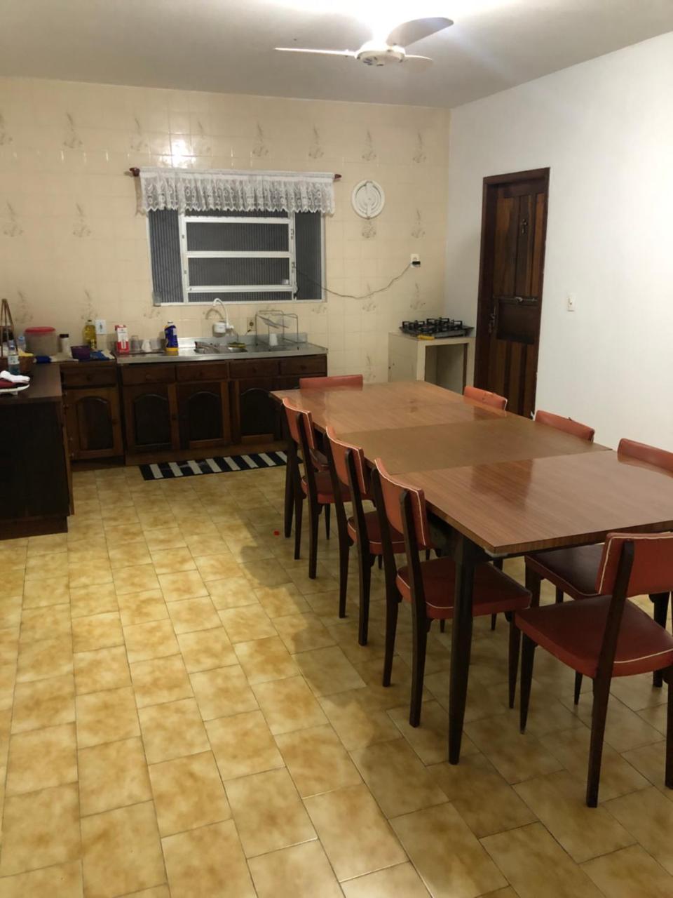 Quartos a 50 Metros Da Praia