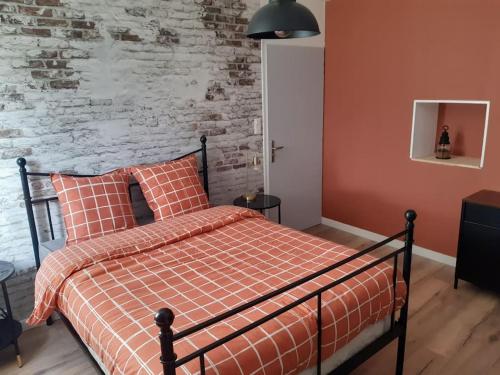 Maisonnette Avec Jardin - last minute hotel in Unknown City