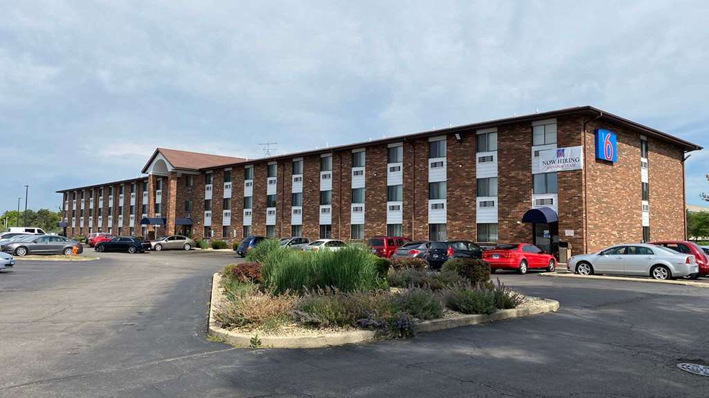 Motel 6 Naperville IL - photo 2