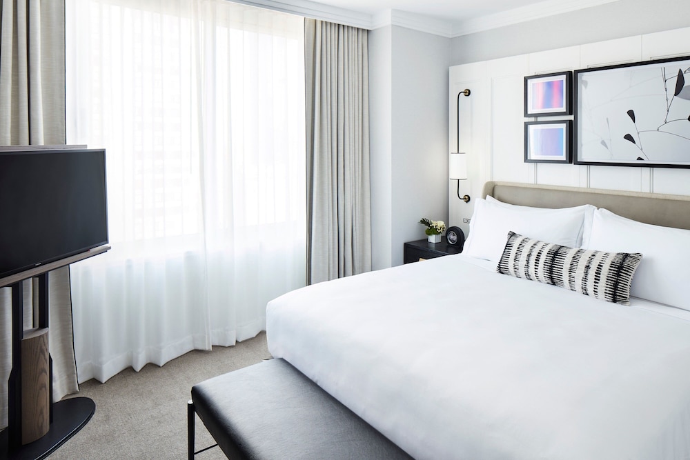 The Luxury Collection Hotel Manhattan Midtown - photo 23