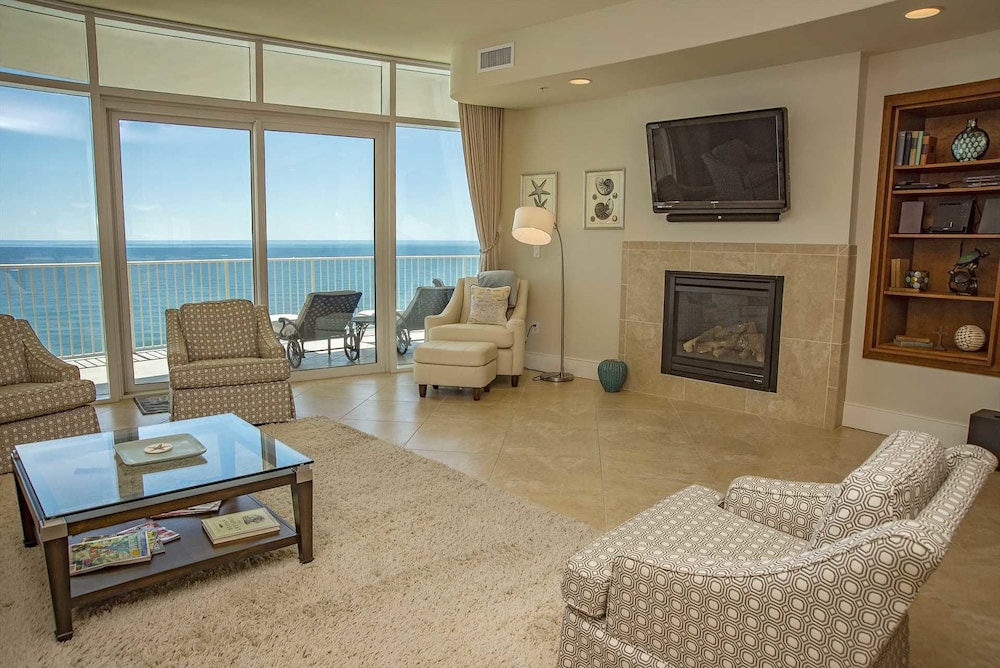 Turquoise Place C2003 3 Bedrooms 3.5 Bathrooms Condo — 4-Star Luxury Hotel in Orange Beach, United States