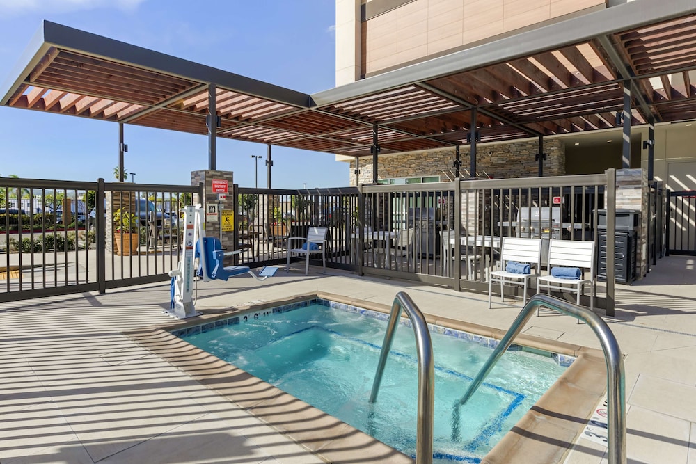 Home2 Suites by Hilton Redlands Loma Linda - photo 37