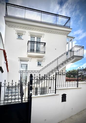Villa Donna Olga — 4-Star Luxury Hotel in Sant'agnello, Italy