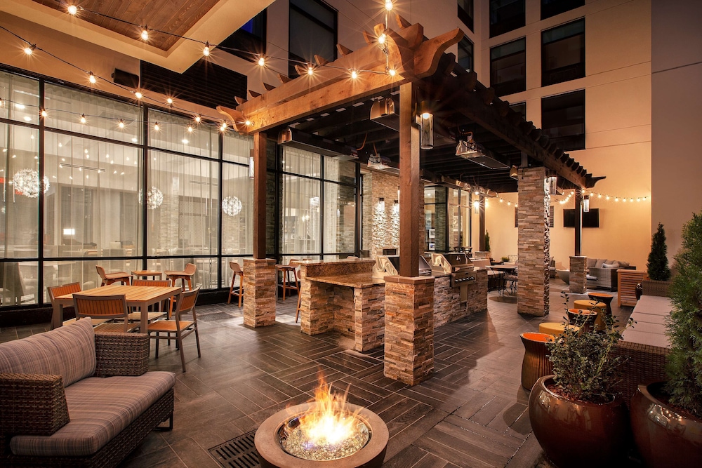Homewood Suites by Hilton Louisville Downtown KY - photo 36