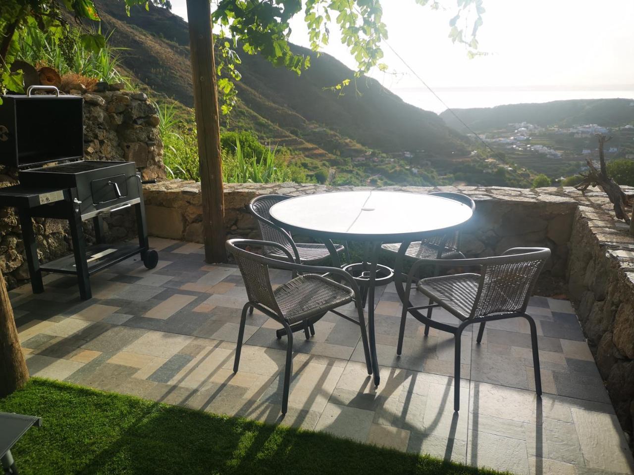 El Nido Fuente Hervera. Precioso Loft Con Banera de Hidromasaje — 4-Star Luxury Hotel in Vega De San Mateo, Spain