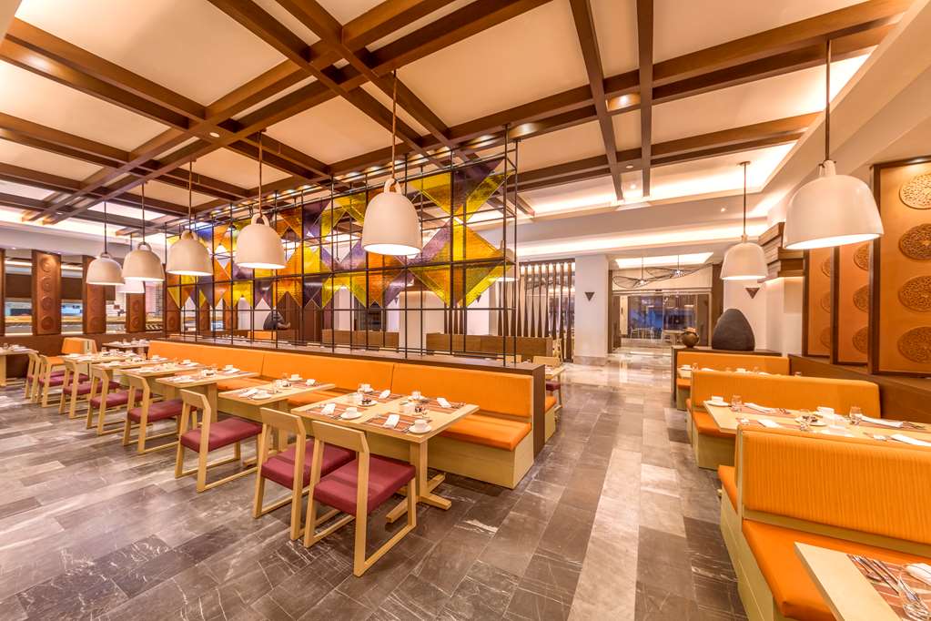 FLAVOURS RESTAURANT