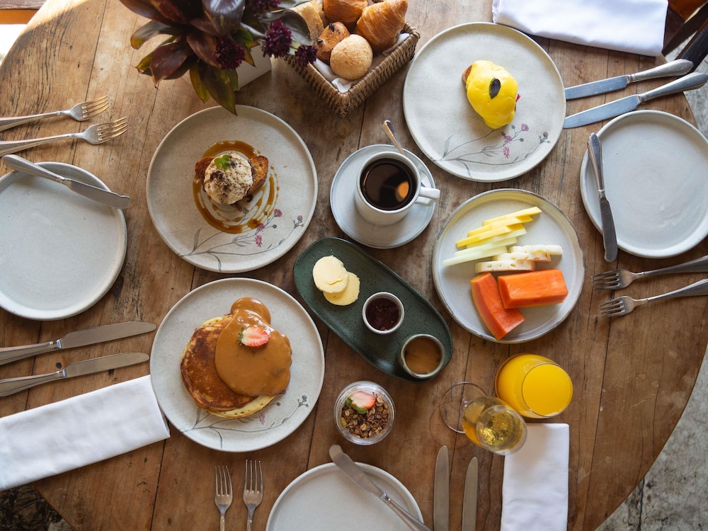 אחר