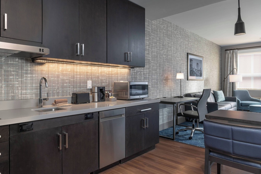 Residence Inn by Marriott Manchester Downtown - photo 8
