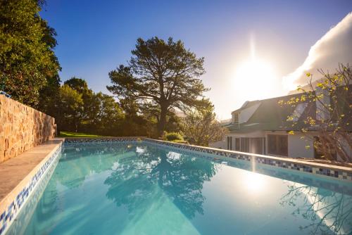 Two Pools Villa Mountain View
