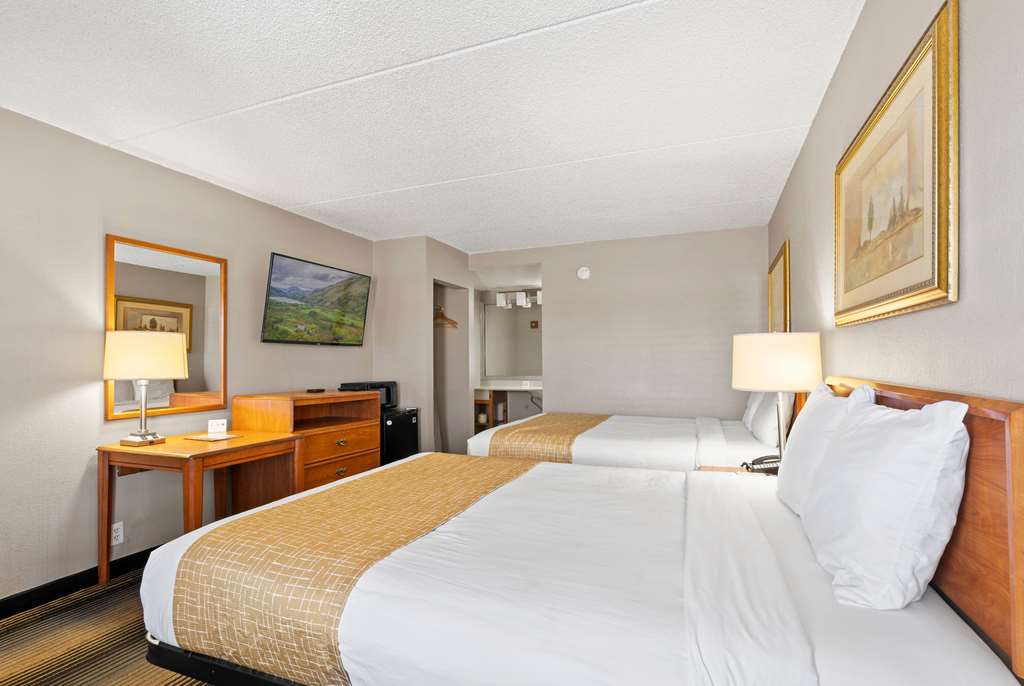 Travelodge by Wyndham Pueblo - photo 13