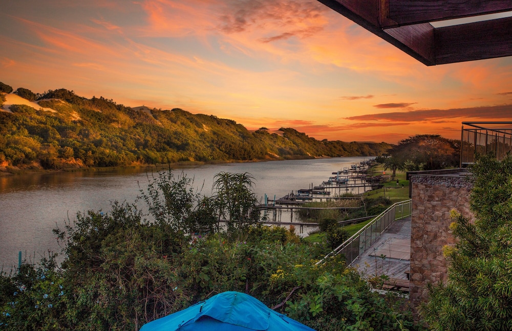 Dungbeetle River Lodge — 4-Star Luxury Hotel in Port Elizabeth, South Africa