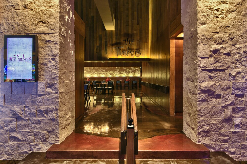 Lakeside Inn and Casino - photo 6