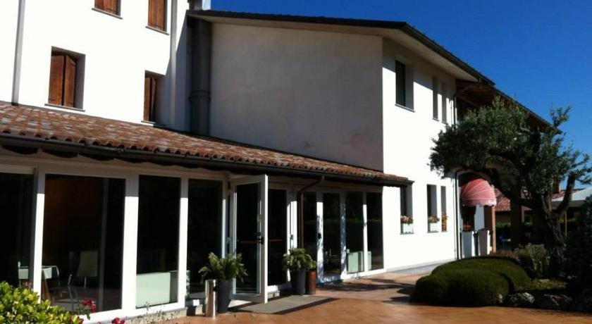 La Vecchia Quercia - last minute hotel in Bettola