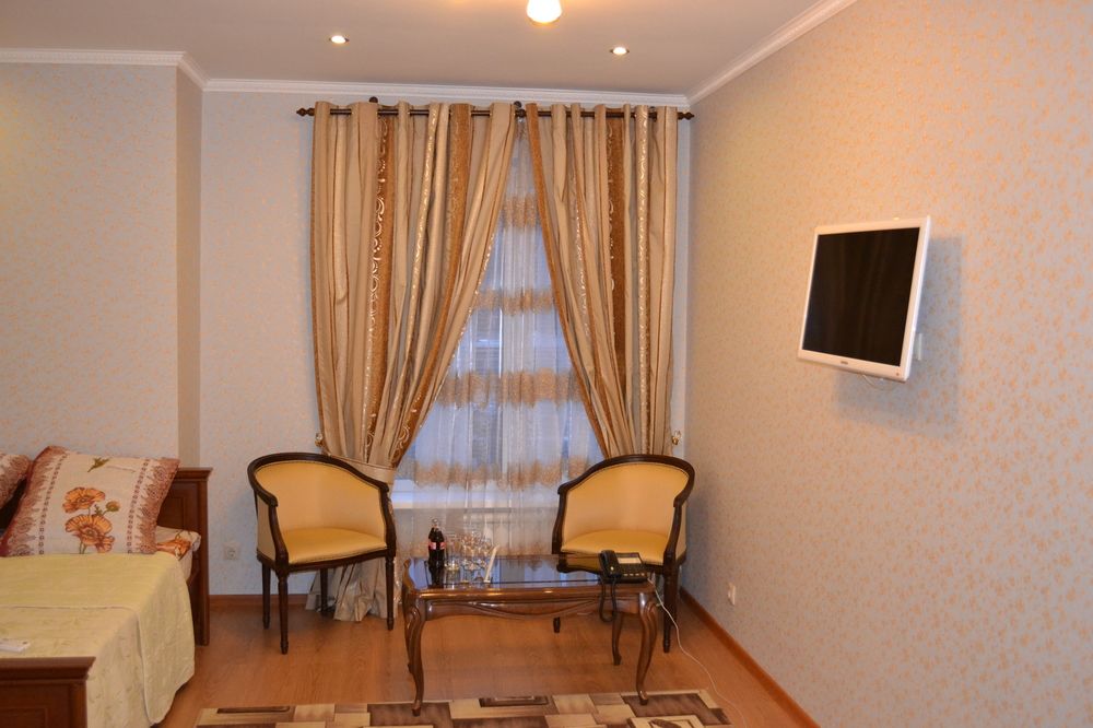 July Hotel — Lobnya — photo 2