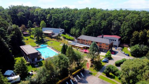 Sport hotel Barborka — hotel in Hluboka Nad Vltavou