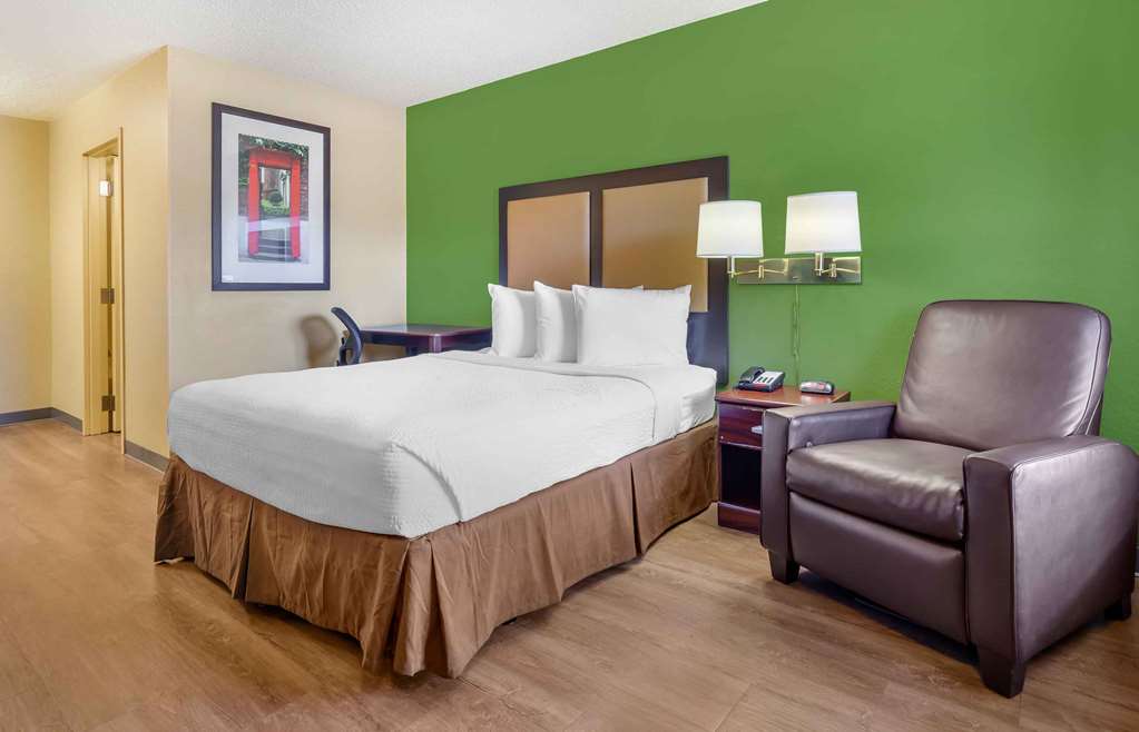 Extended Stay America Select Suites Roanoke Airport - photo 12