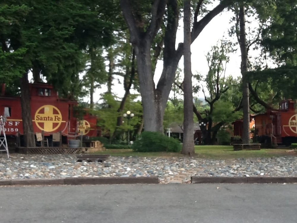 Featherbed Railroad Company - photo 71