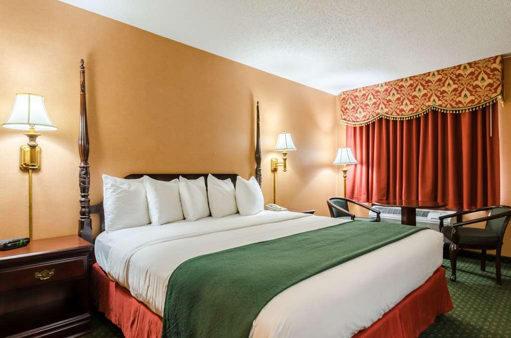 Quality Inn Eureka Springs South - photo 22