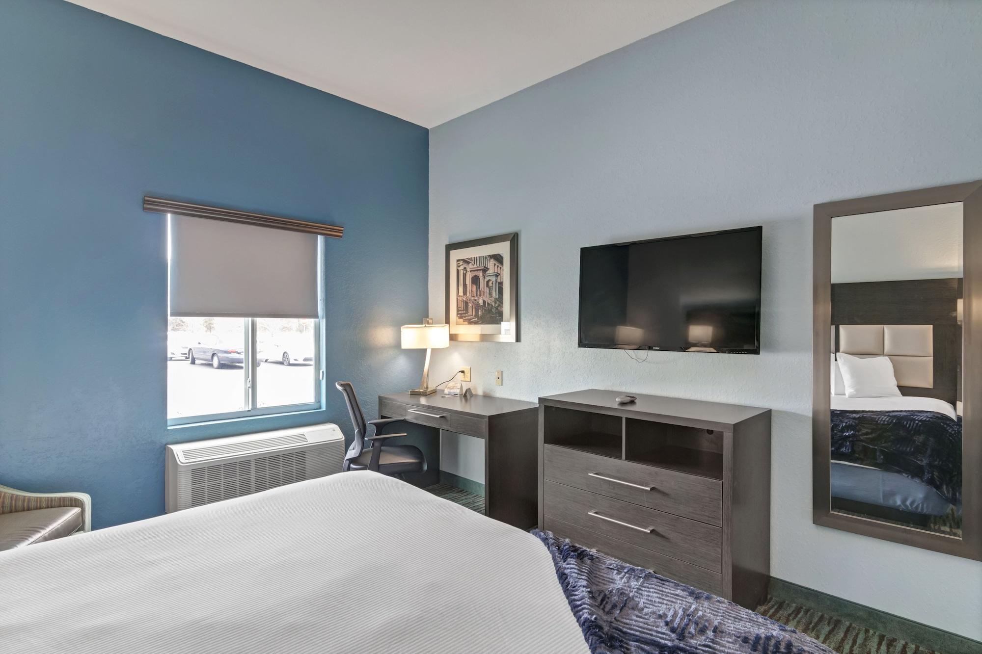 Iris Garden Inn - photo 15