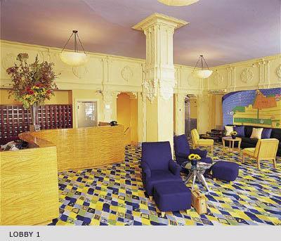 Commodore Hotel - photo 9