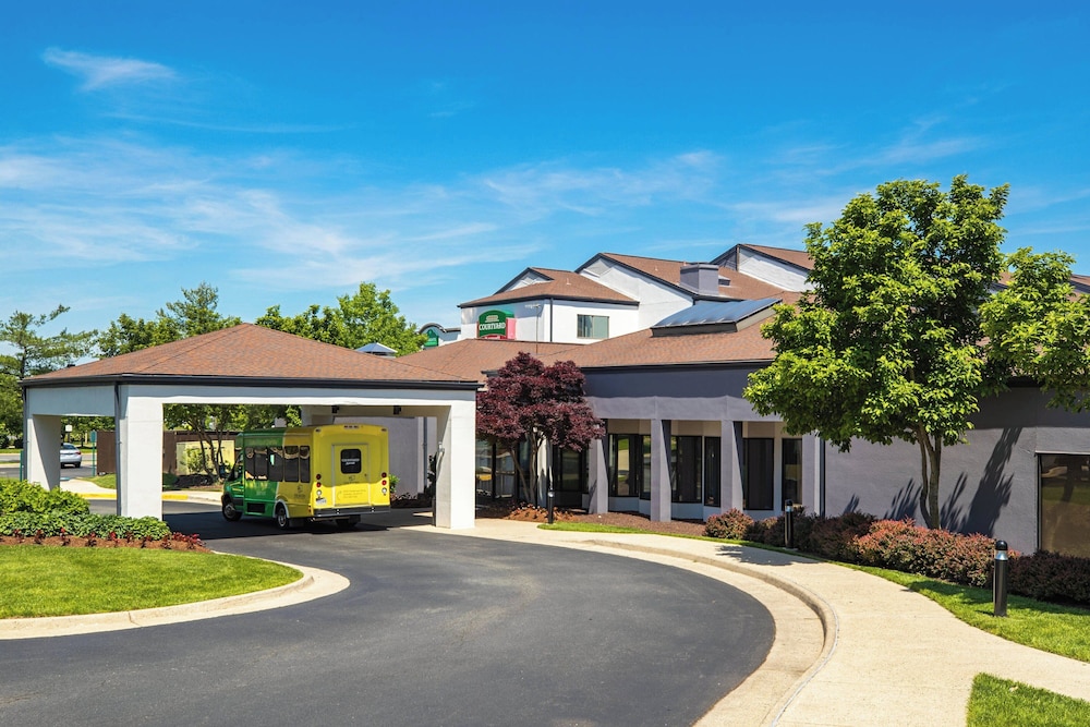 Courtyard by Marriott Washington Dulles Airport Chantilly - photo 28