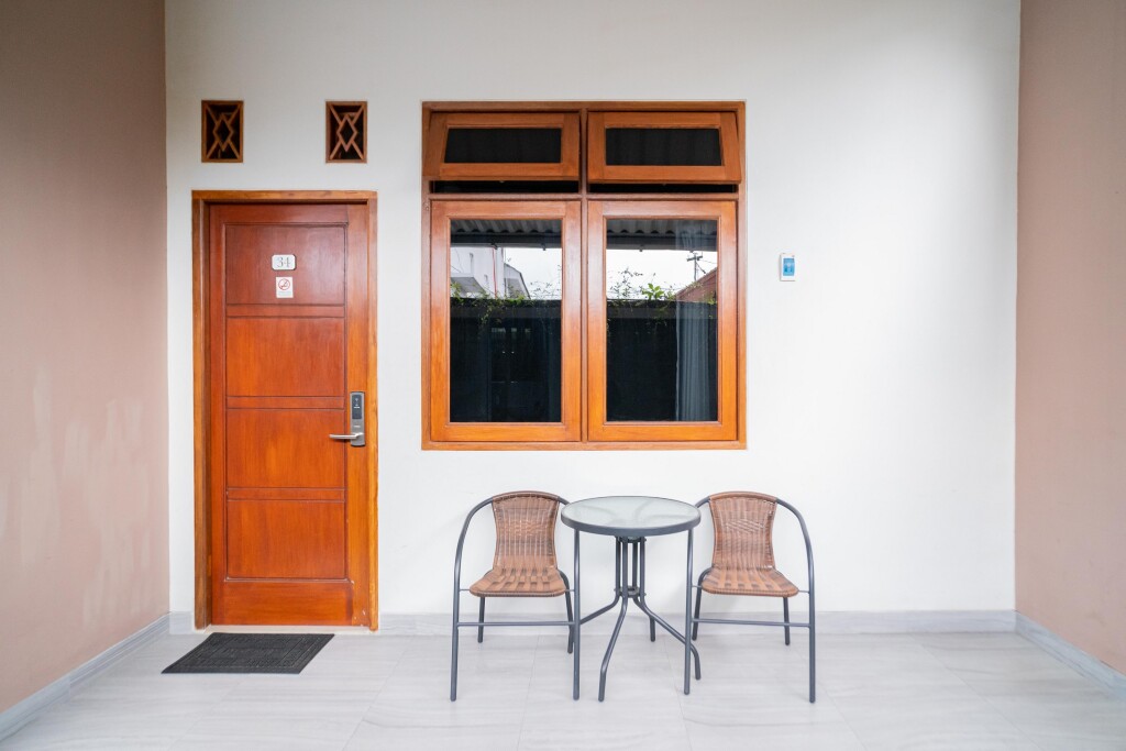 Urbanview Hotel Bubusini Batu by RedDoorz — Batu — photo 4