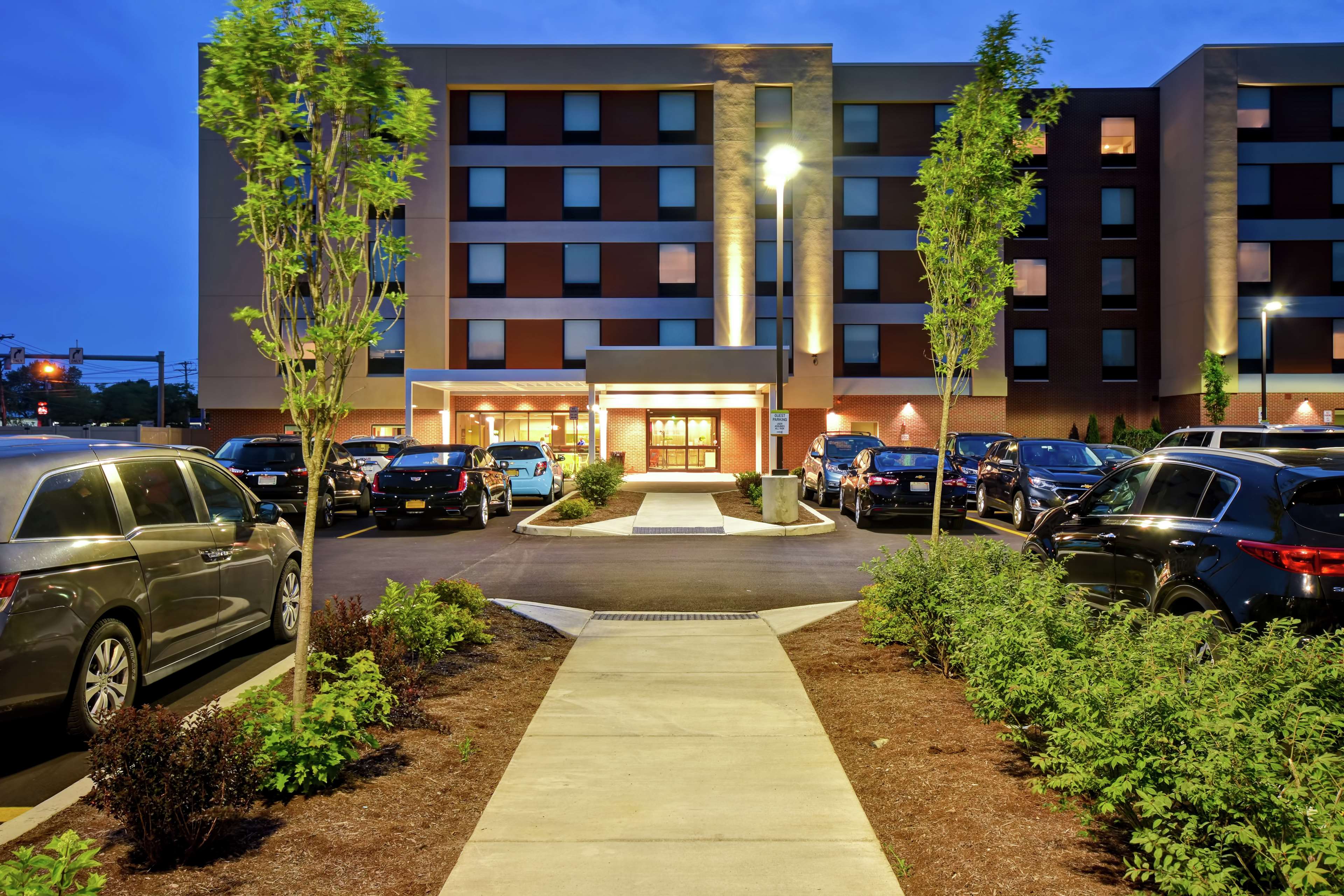Home2 Suites by Hilton Amherst Buffalo - photo 3
