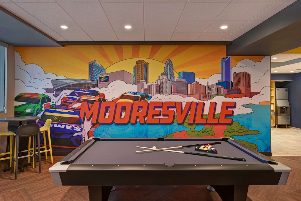 Tru by Hilton Mooresville - photo 3