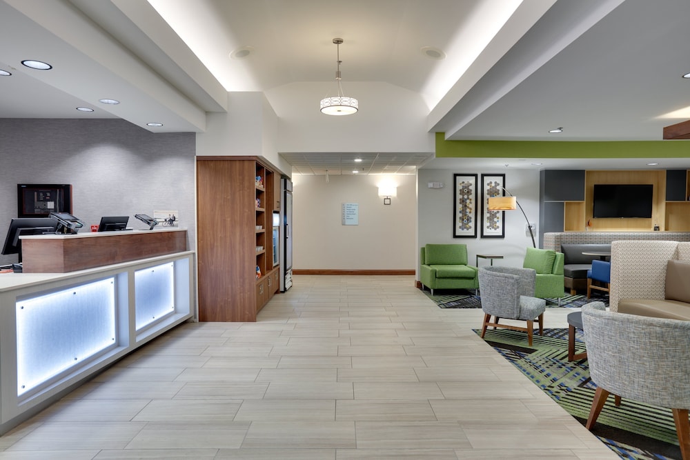 Holiday Inn Express Mitchell by IHG - photo 39