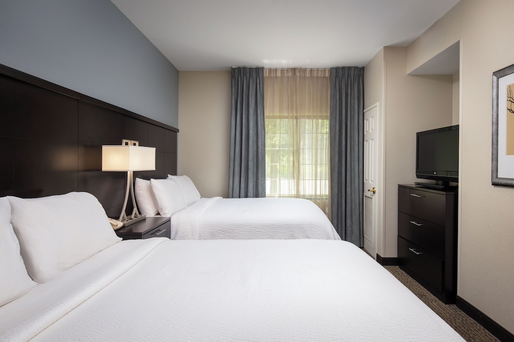 Staybridge Suites Fairfield Napa Valley Area by IHG - photo 12