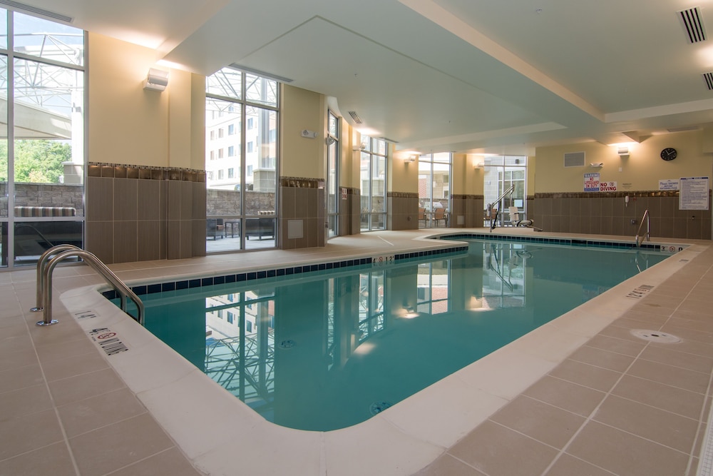 Courtyard Raleigh Durham Airport Brier Creek - photo 13