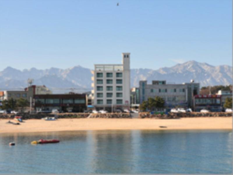 Helios Motel in Sokcho, South Korea