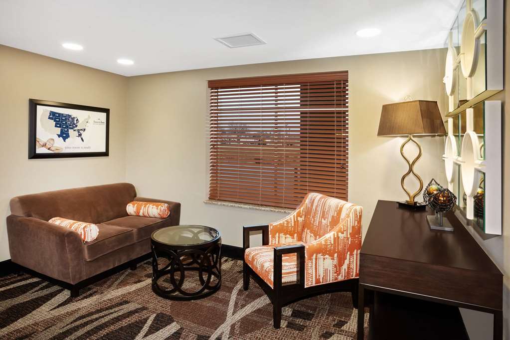 AmericInn by Wyndham Waupun - photo 19