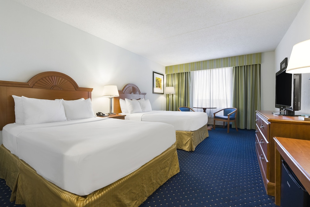 Thousand Hills Resort Hotel - photo 11