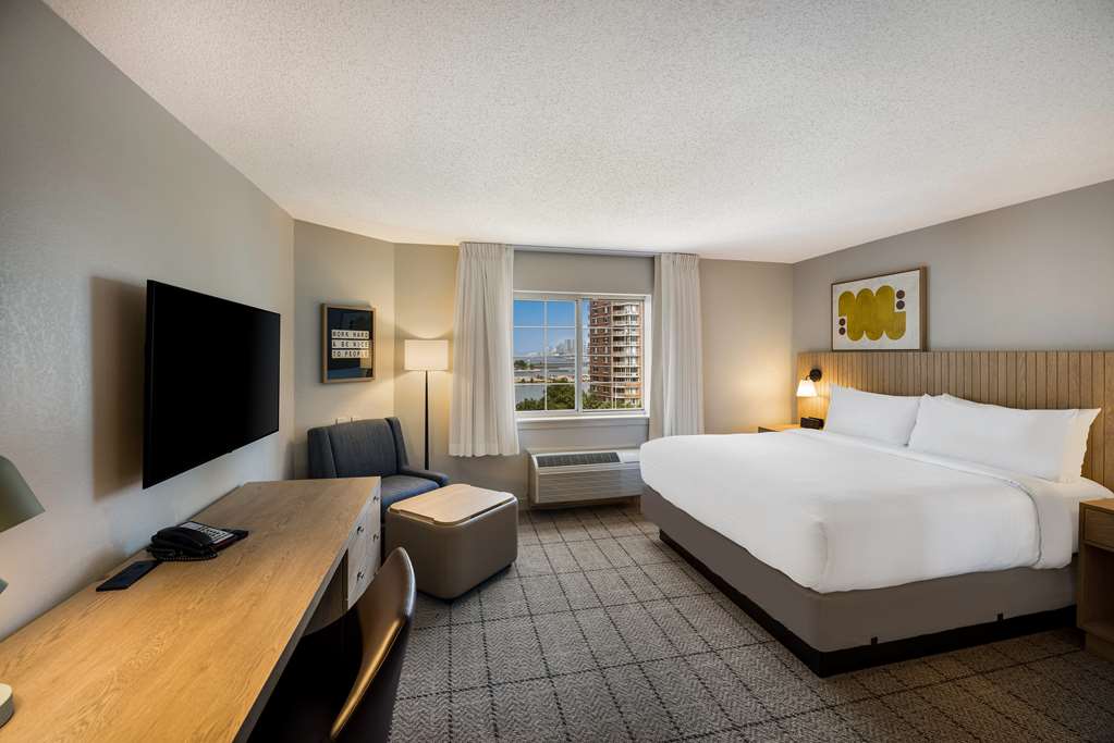 Sonesta Simply Suites Jersey City - photo 20
