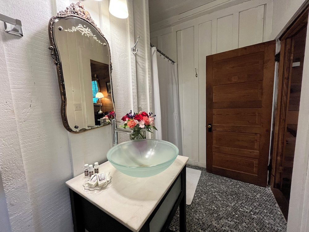 Lake Rabun Hotel & Restaurant - photo 28