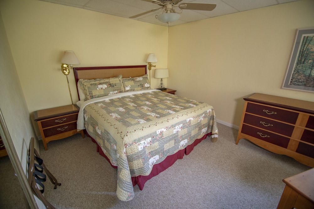 Coachlite Inn - photo 6