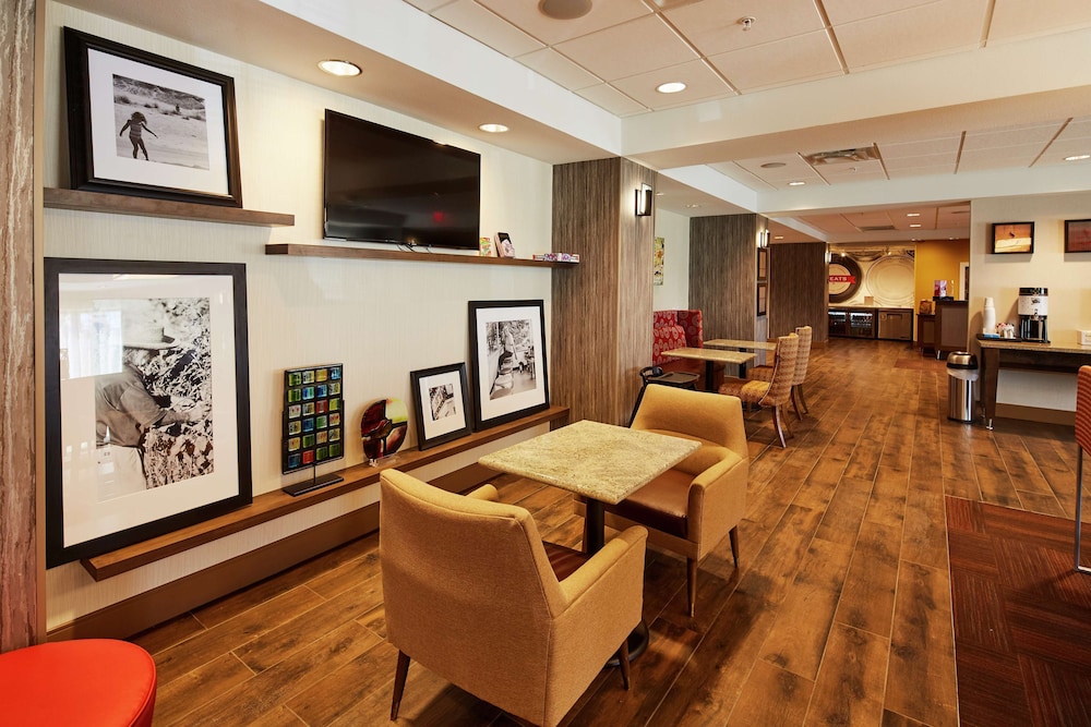 Hampton Inn Parker - photo 2