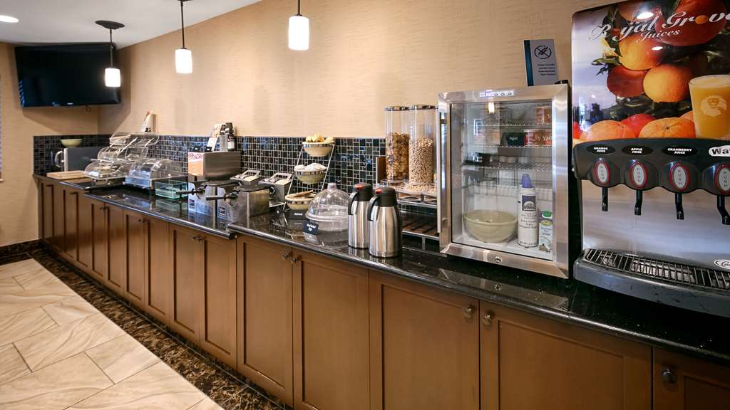 Best Western Woodland Inn - photo 3