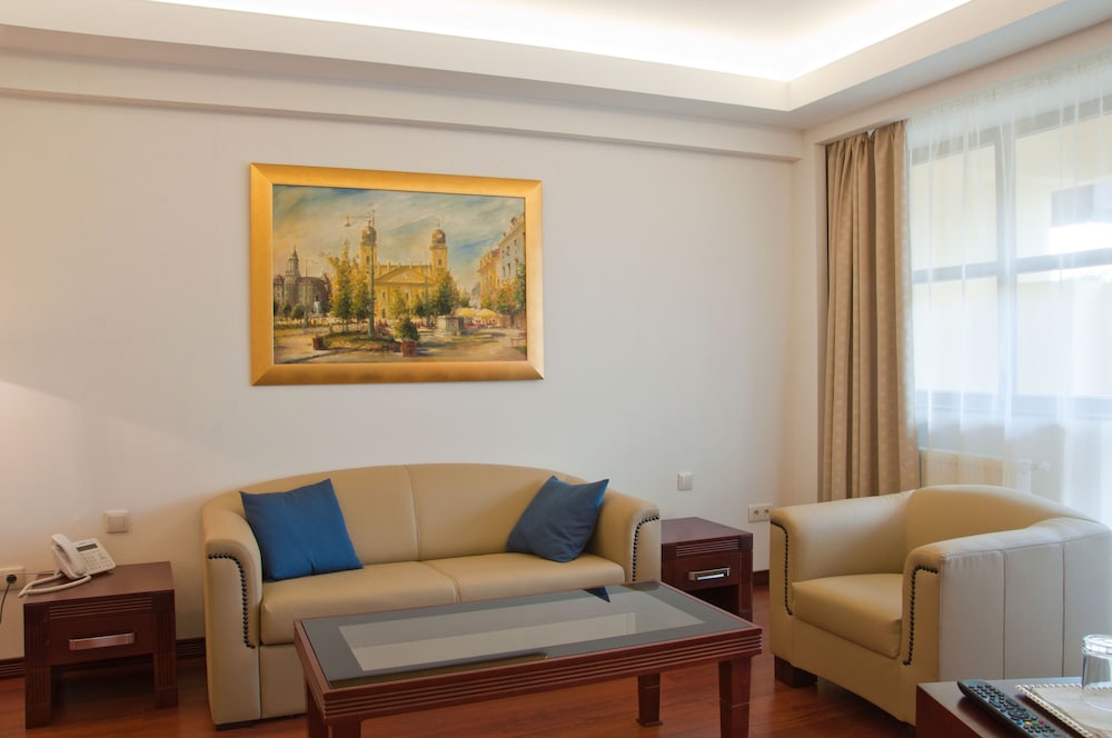 Centrum Hotel — hotel in Debrecen