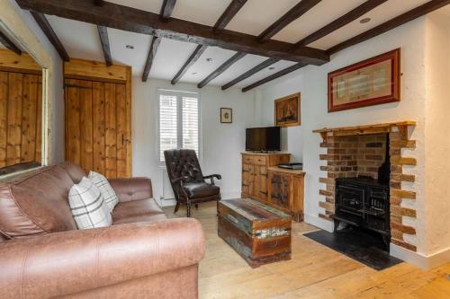 Pickwick's Place in Broadstairs Exclusive unmissable deals Book now before it's too late — 4-Star Luxury Hotel in Broadstairs, United Kingdom