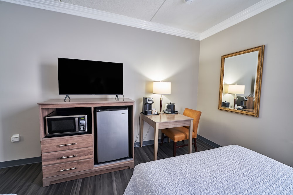 Seaport Resort & Marina - photo 26