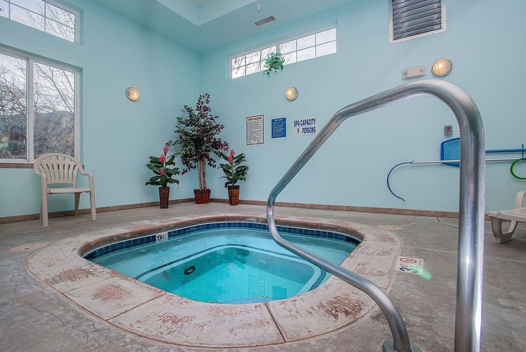 Days Inn by Wyndham Manitou Springs - photo 4