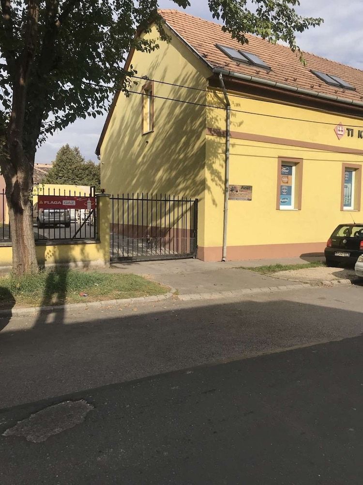 Konvoj Sz ll - carbon neutral hotel in Budapest