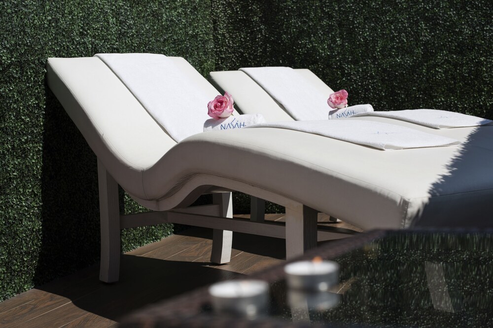 Sundeck