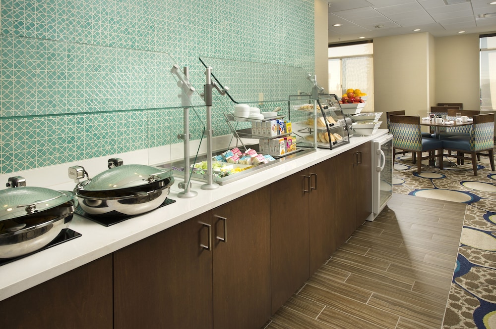 Holiday Inn El Paso Airport by IHG - photo 28