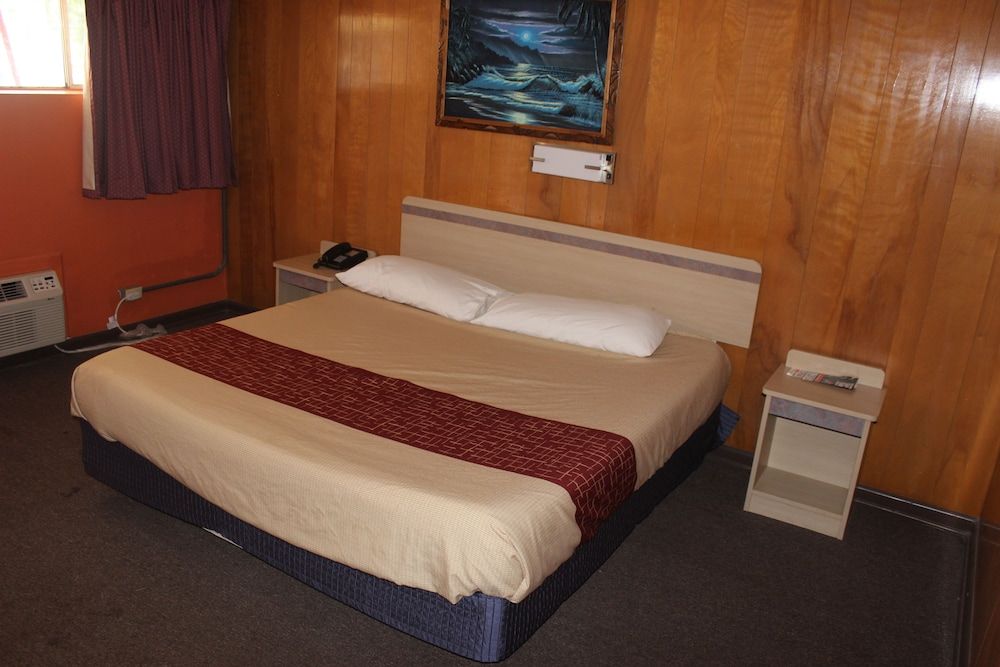 Budget Inn Pulaski - photo 9